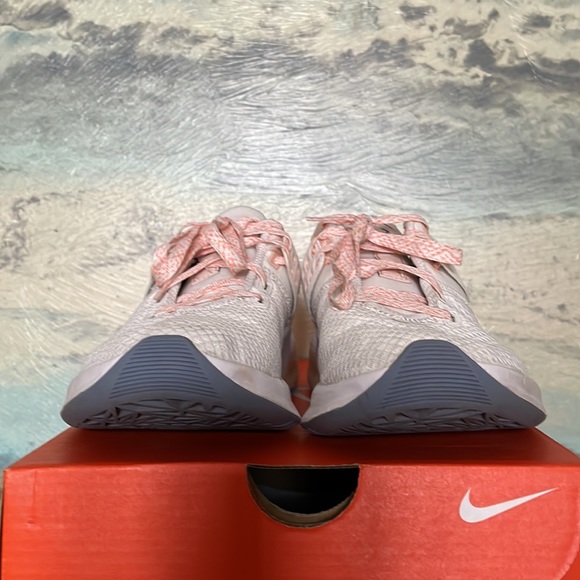 NIKE Air Max Bella TR 4 women’s size 6.5 EUC - Picture 8 of 16